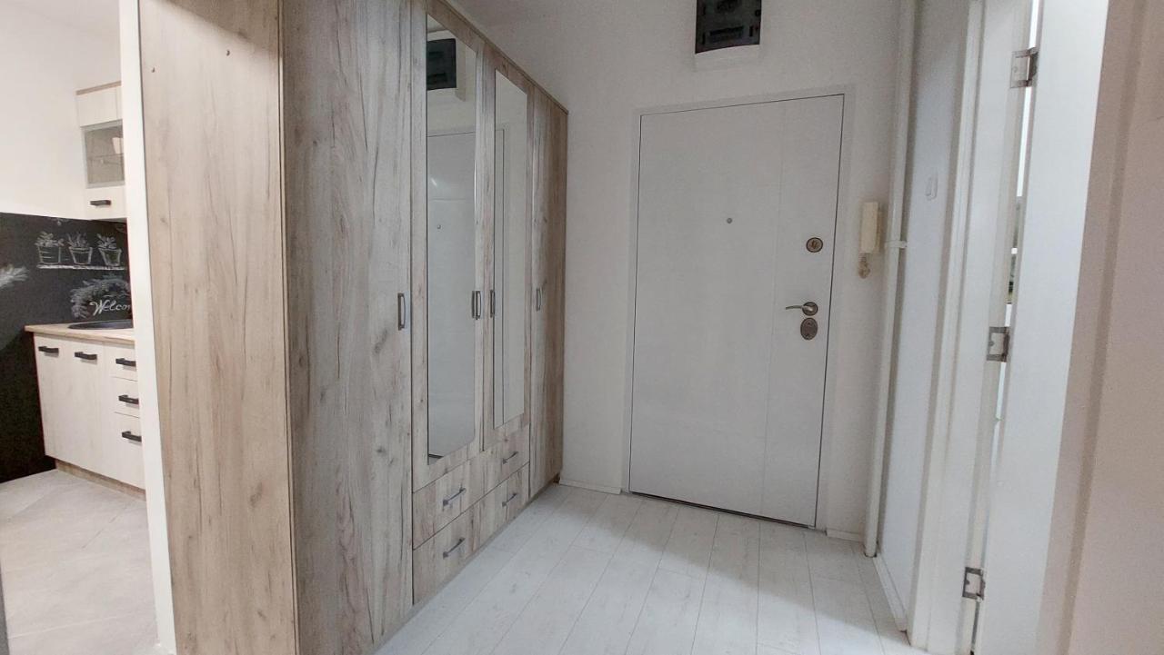 Apartman 23 Belgrado Buitenkant foto